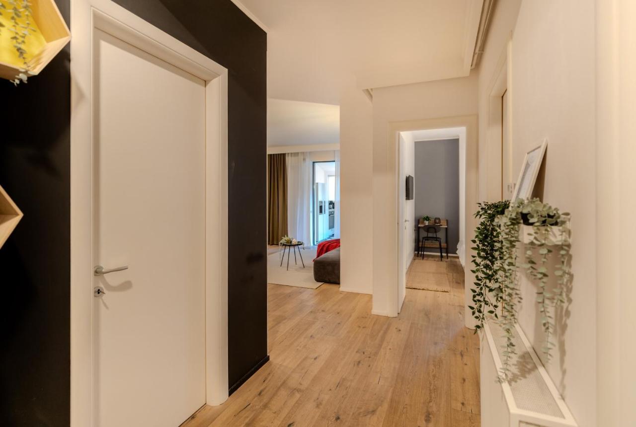 Long Heaven - Spacious 2br Apt With Balcony Bucharest