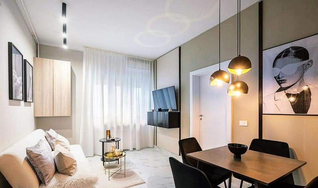 Old Town Plevnei, Apartment *