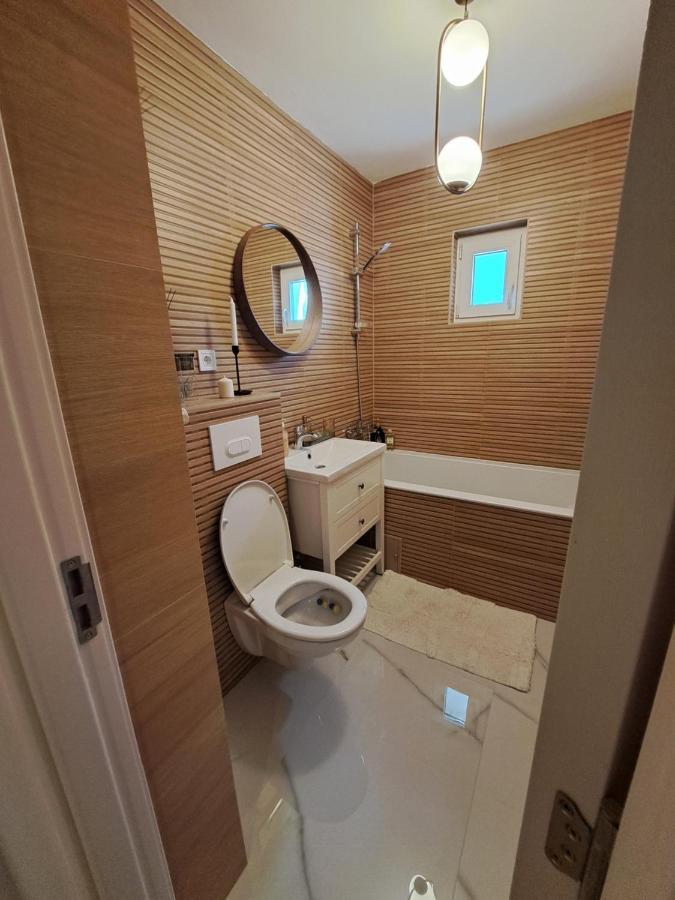 Apartment Herastrau 2 *