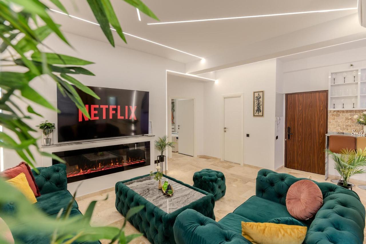 Luxury & Comfort: Smart 2br-apt At Unirii Square Bucharest