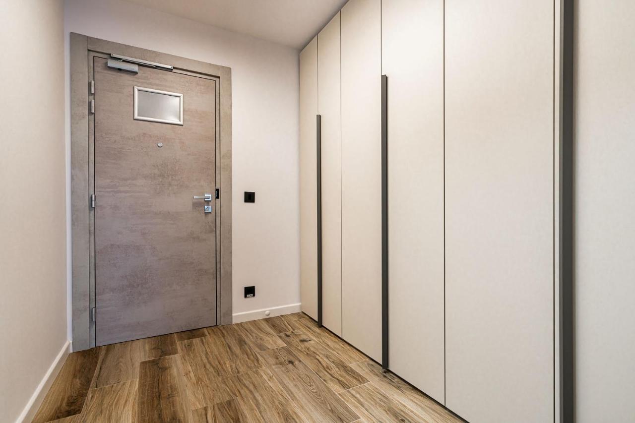 Apartment Novos Cityscape Serenity