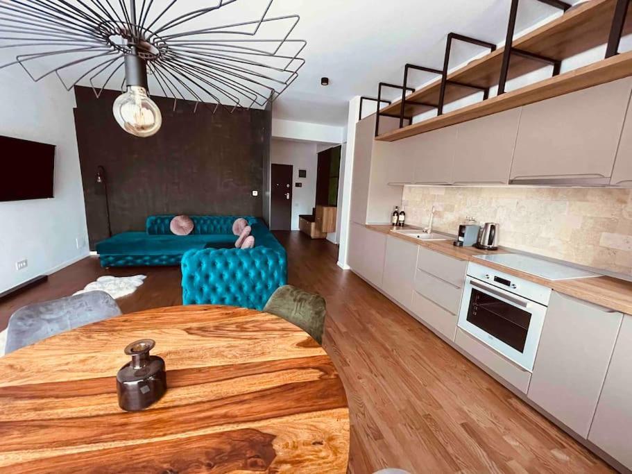One Bedroom S