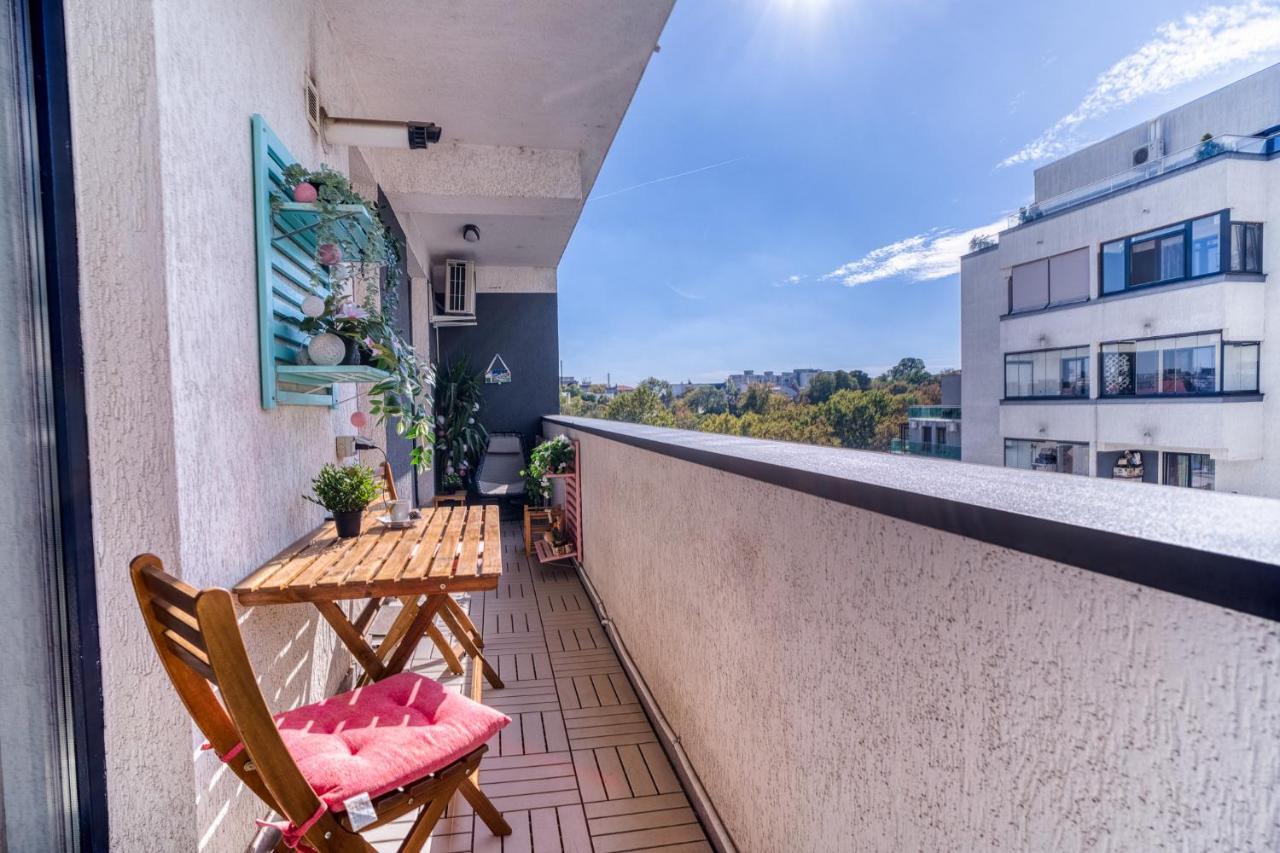 Carol Park Paradise Apartment *
