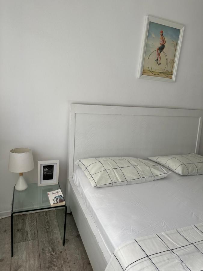 Studio45 Apartment Bucharest