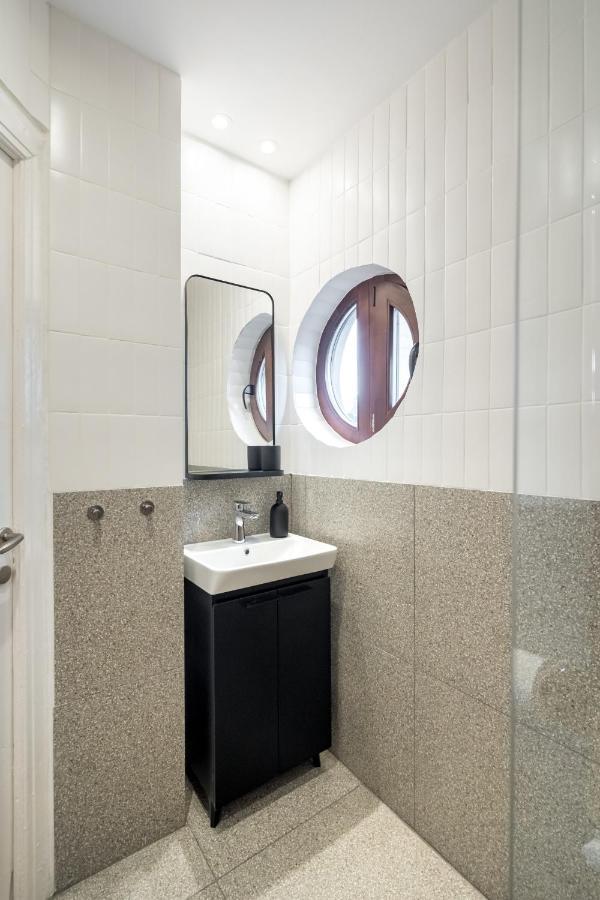 Apartment Cismigiu Serenity: 1br Flat With Scenic Balcony *
