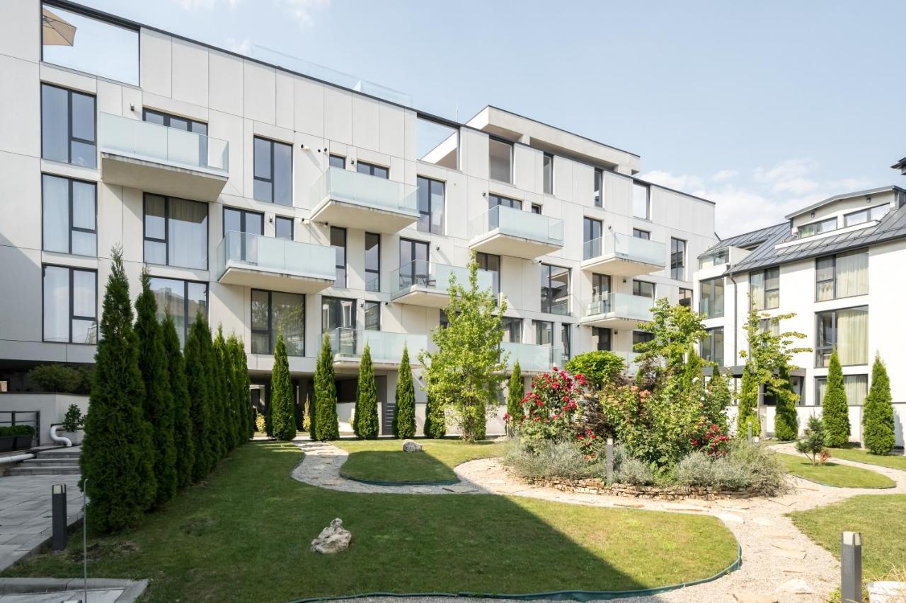 Luxury At Carmen Sylva Apartment Bucharest