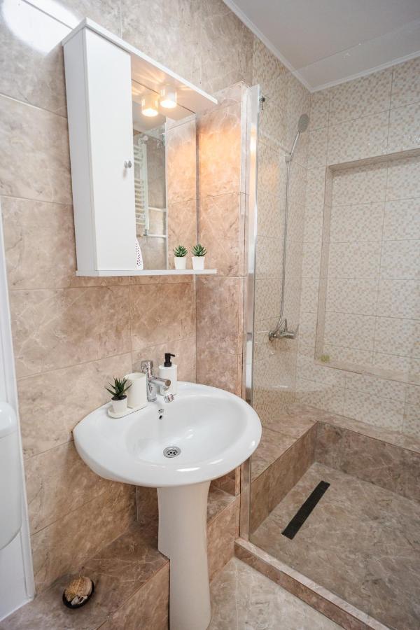 Playful Retreat - 1br Cozy Apartament *