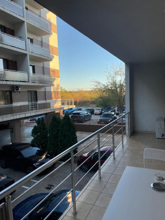 Park 5, 2 Bedroom Bucareste