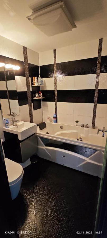 Apartment Mirco