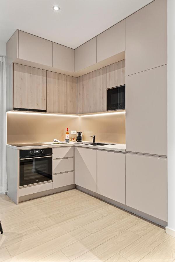 Win Herastrau Cloud Apartment