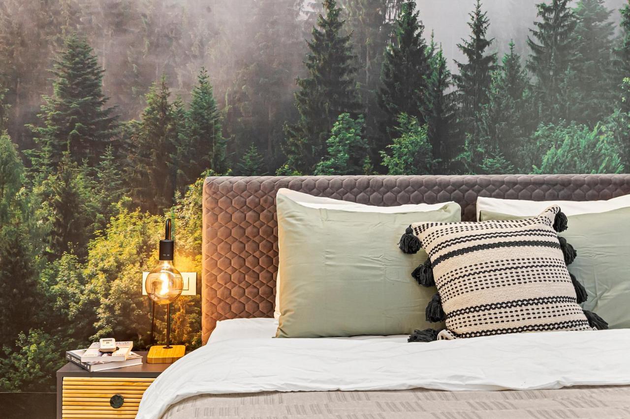 Win Herastrau Forest * Bucareste
