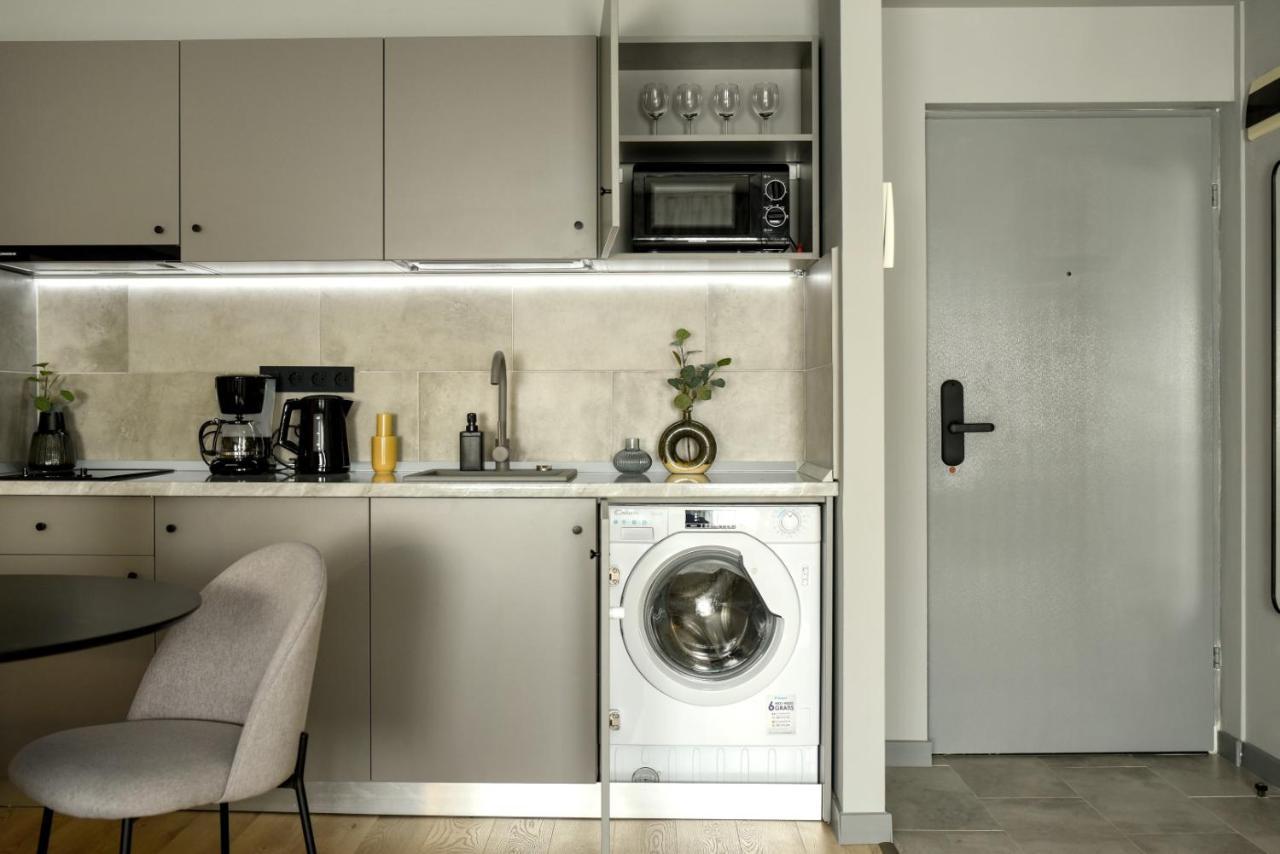 Luxury Near Radisson - Projector & Modern Design Apartamento *