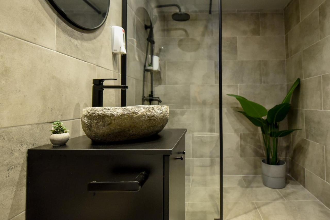Luxury Near Radisson - Projector & Modern Design * Bucareste