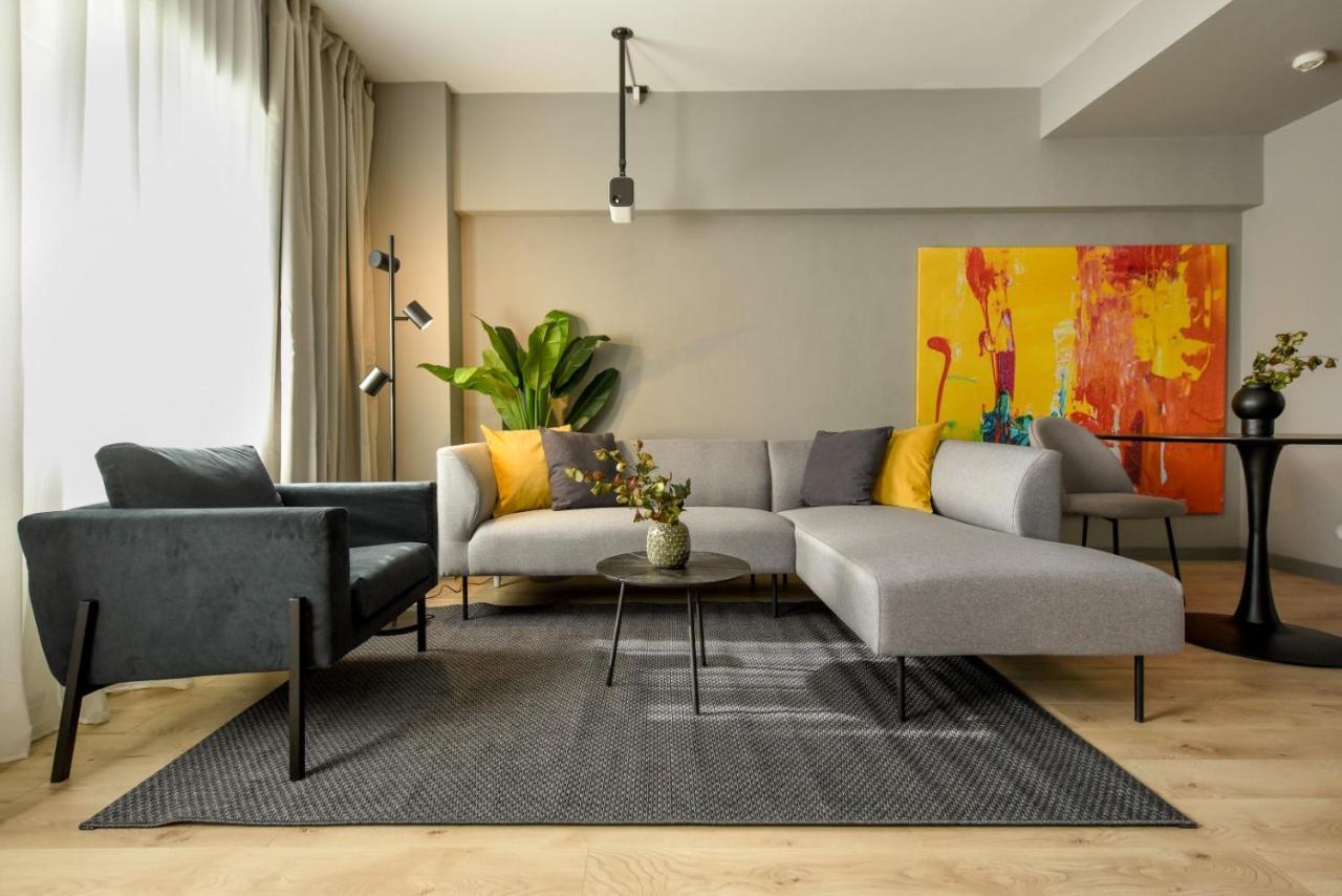 Luxury Near Radisson - Projector & Modern Design Apartamento *