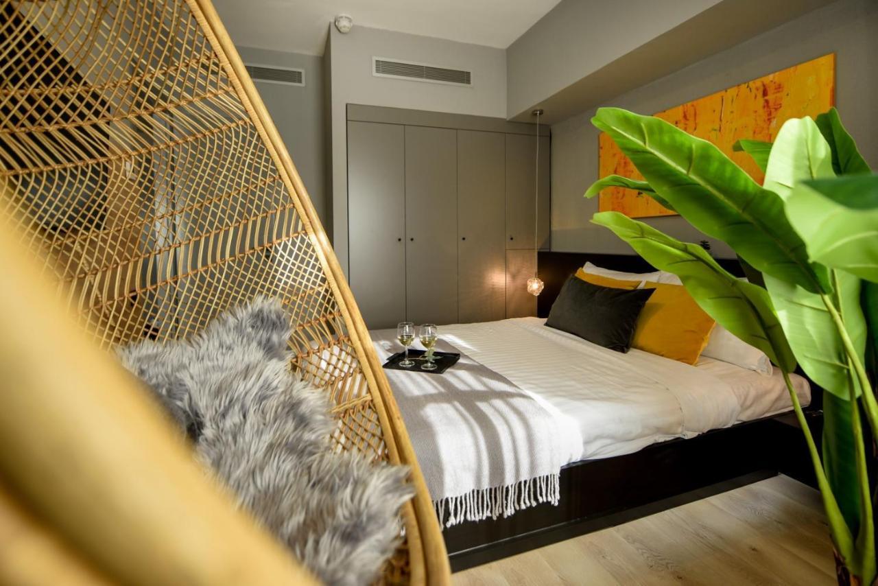 Apartamento Luxury Near Radisson - Projector & Modern Design Bucareste