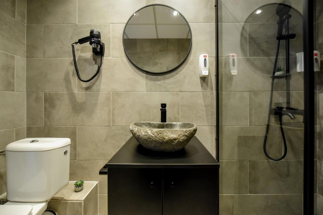 Apartamento Luxury Near Radisson - Projector & Modern Design