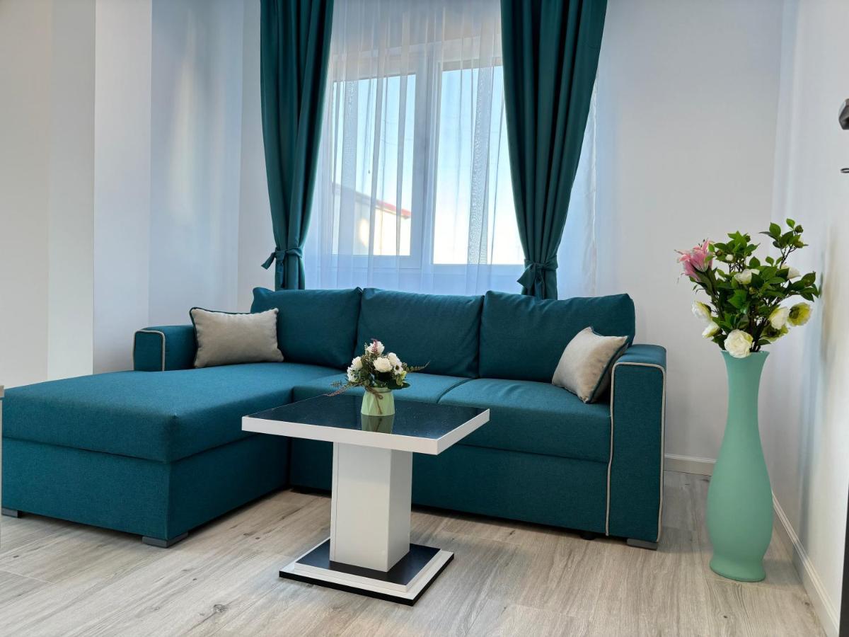 Celine Confort N. D. Cocea Apartament *