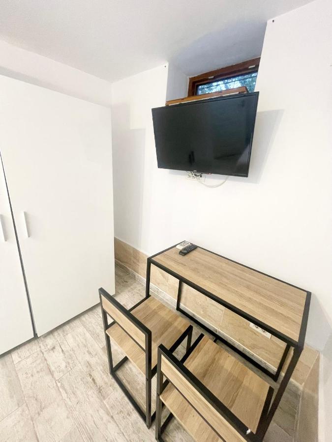 Apartment Temple 3 *