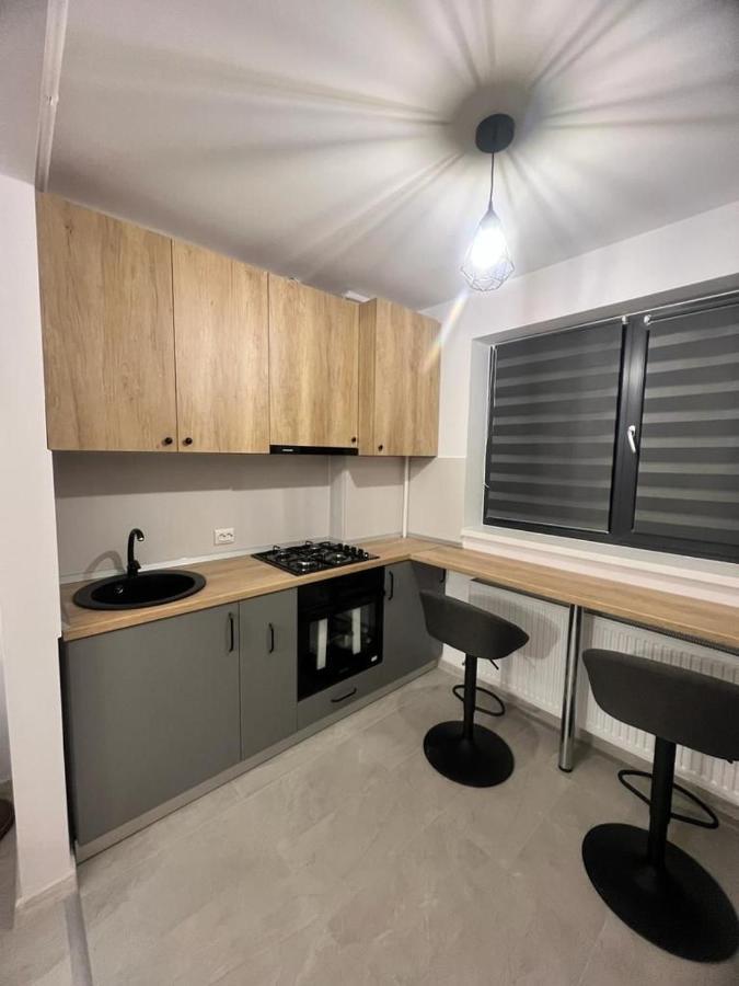 Vibes Hils Brauner Apartament *