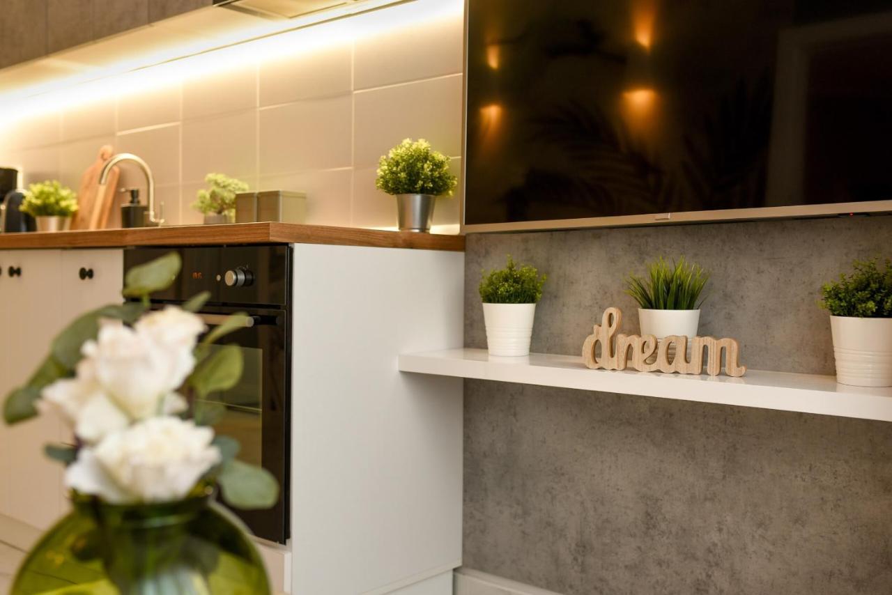 Near Cismigiu - Where Style Meets Convenience *