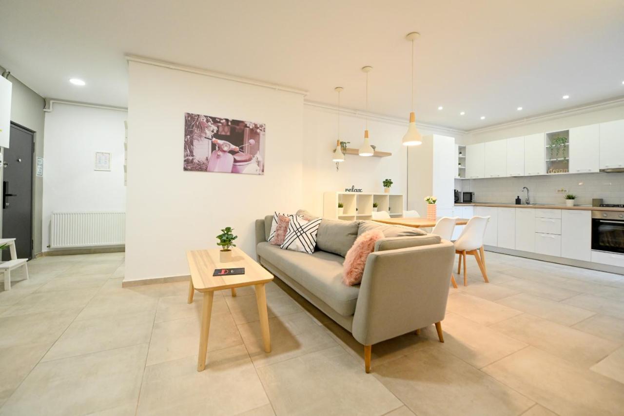 Splendid 2br With Breathtaking Views Of Casa Poporului