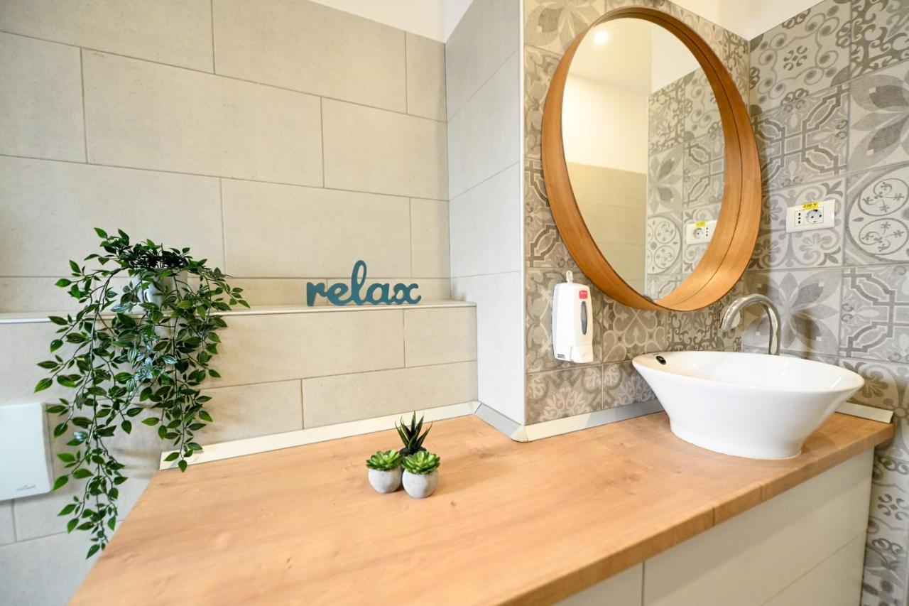 Splendid 2br With Breathtaking Views Of Casa Poporului