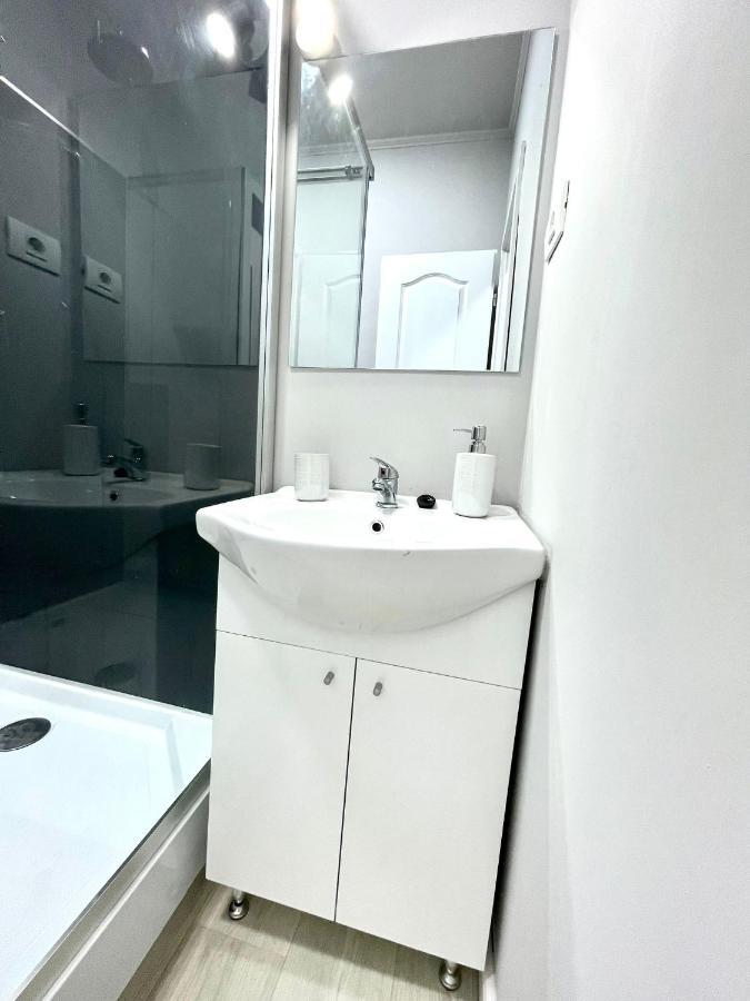 Baneasa Luxury Apartament *