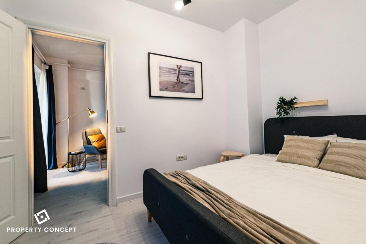 Apartment 505