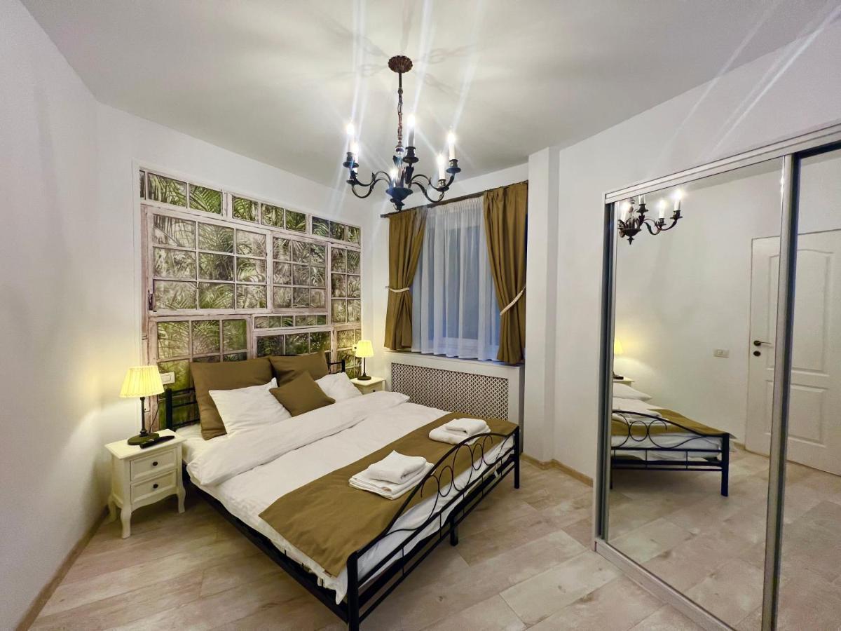 Center Oasis, Universitate Apartment Bucharest
