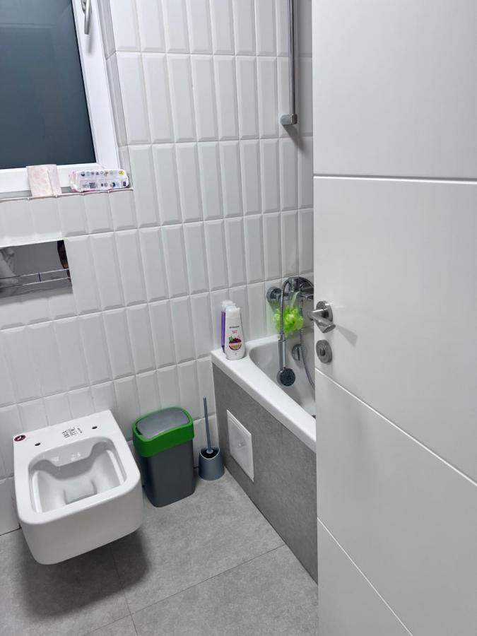 Apartment In Town