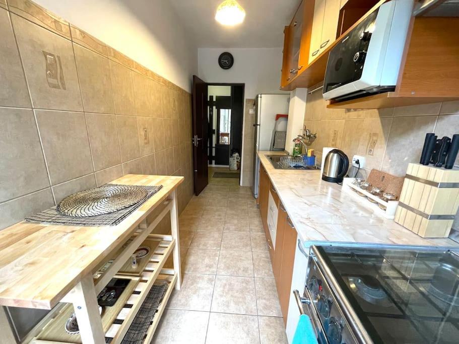 Apartament Cozy 1 Bedroom Flat, Ultracentral, Free Wifi *