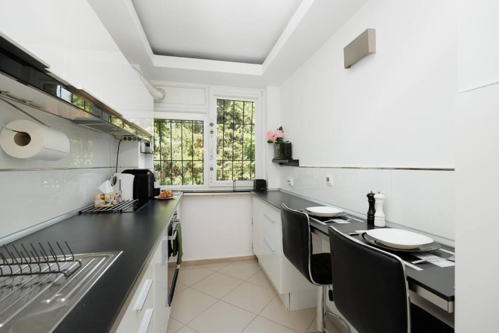 Little Paris Boutique Apartment