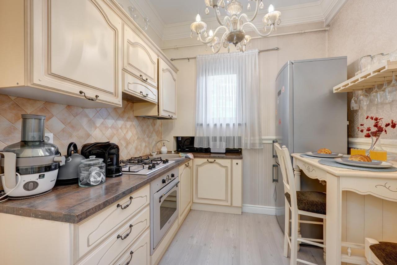 Apartment Beautiful 2bedflatcismigiu Bucharest
