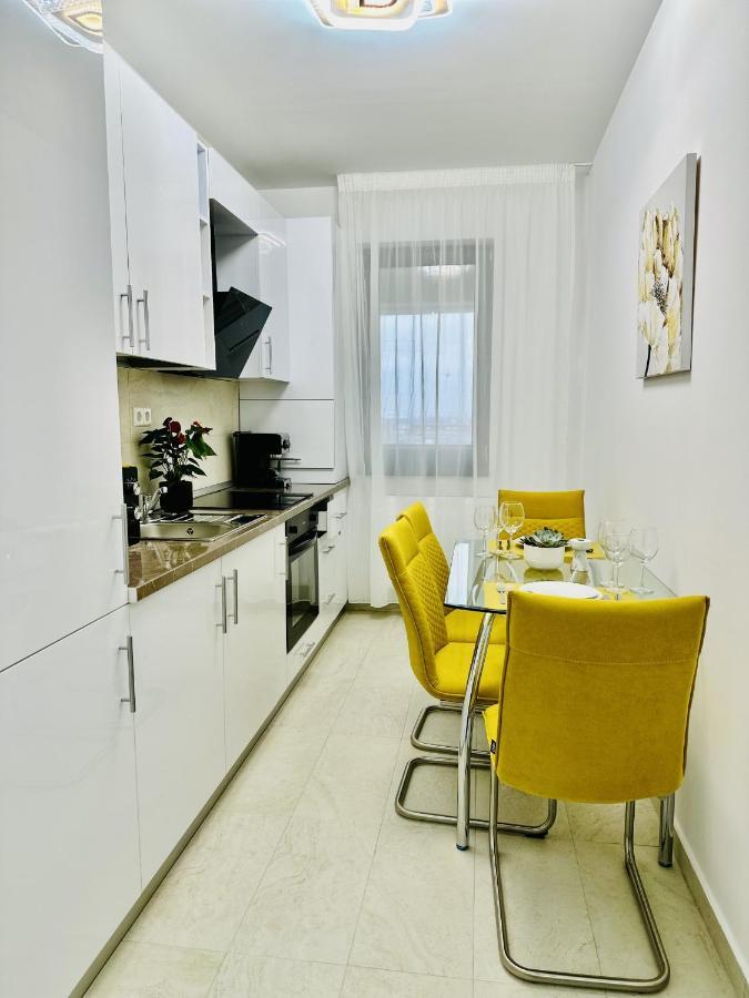 Sky Double Studio Apartment *
