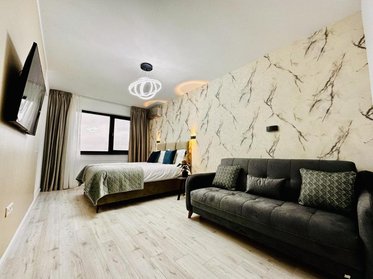 Rentforcomfort Sky Garden Studio * Bucureşti