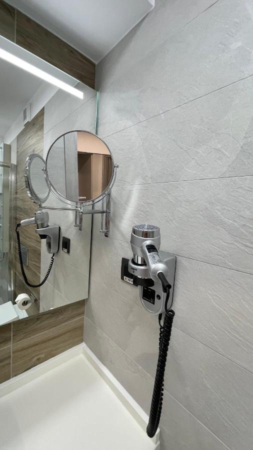 Novos Premium Studio Bucharest