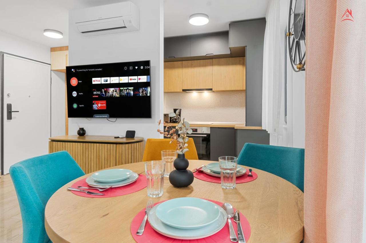 Opera - Cismigiu, Eroilor, Free Private Parking Apartment *