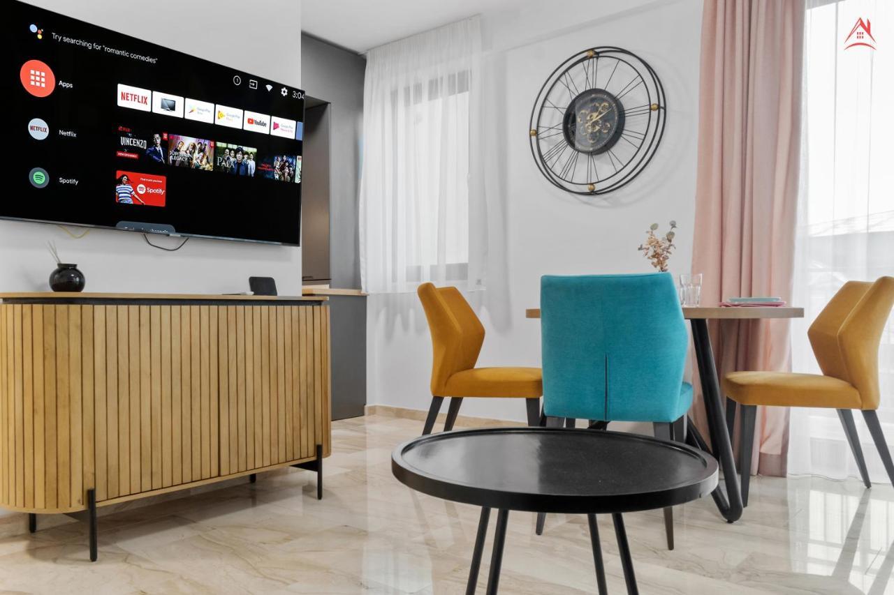 Opera - Cismigiu, Eroilor, Free Private Parking Apartment