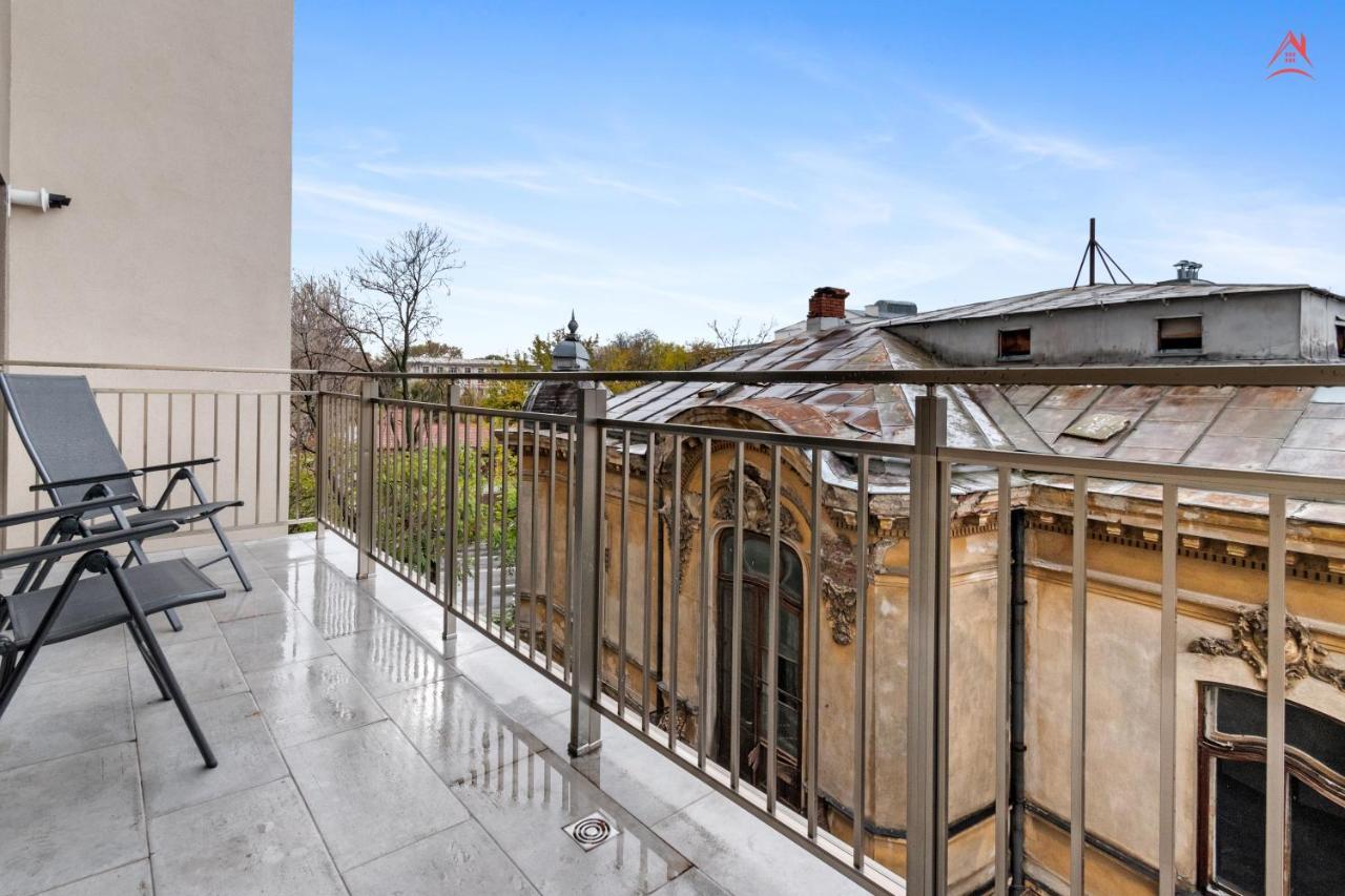 Apartment Opera - Cismigiu, Eroilor, Free Private Parking *