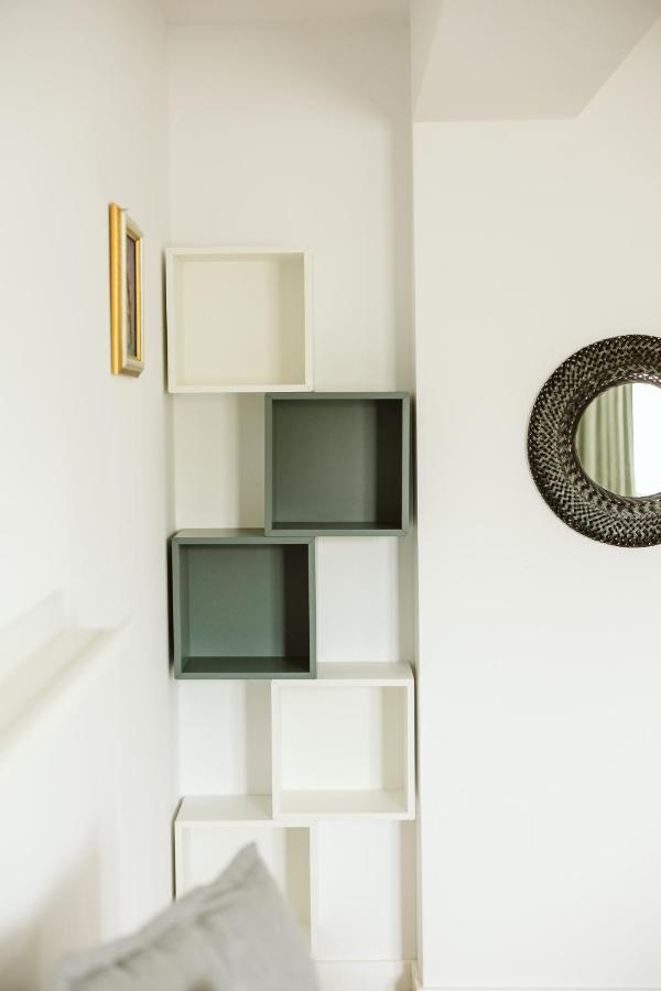 Pure Apartment *