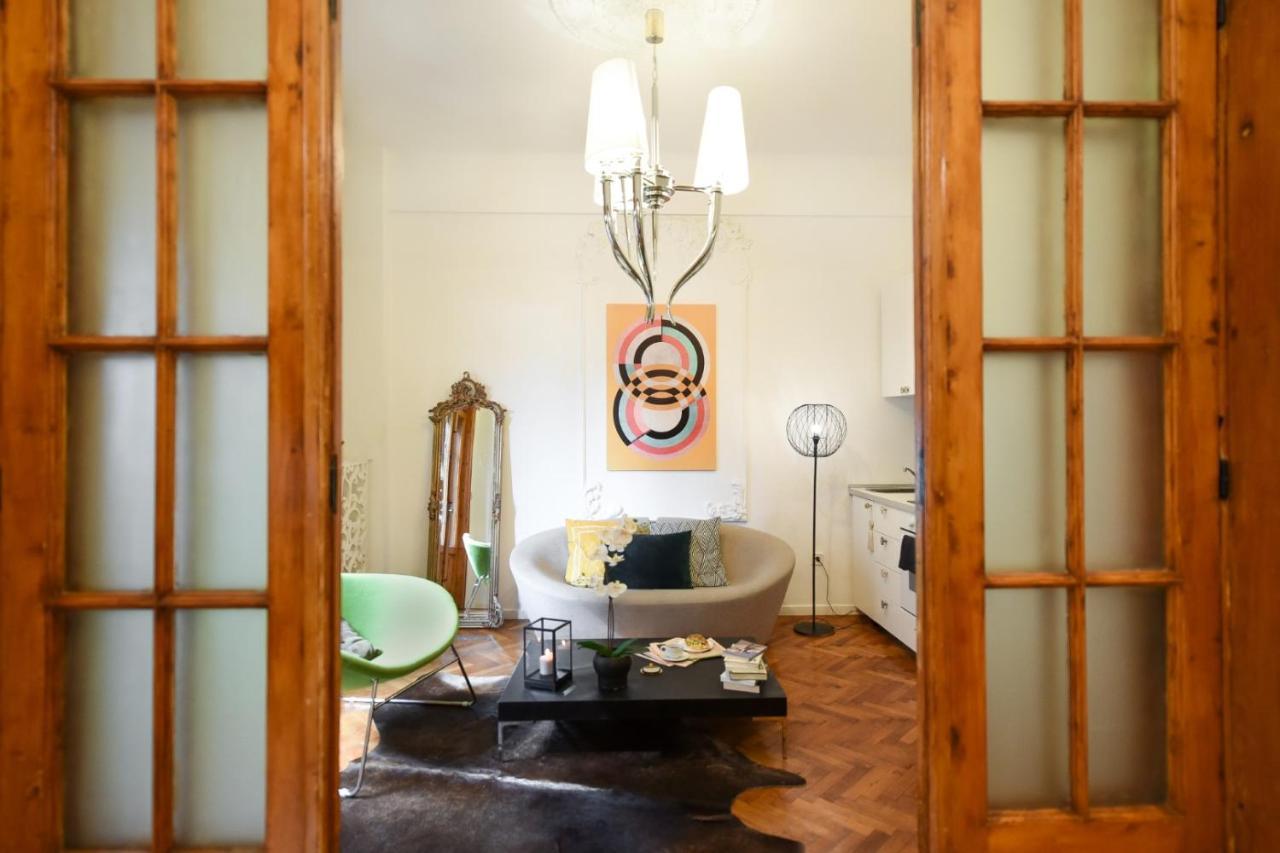 Apartment Vintage Elegance, Modern Comfort: 1br Overlooking Calea Victoriei