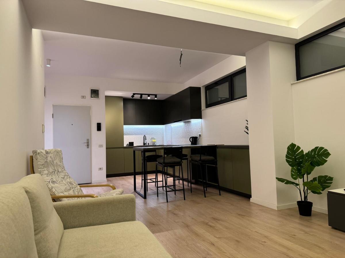Warm Apartamento Bucareste
