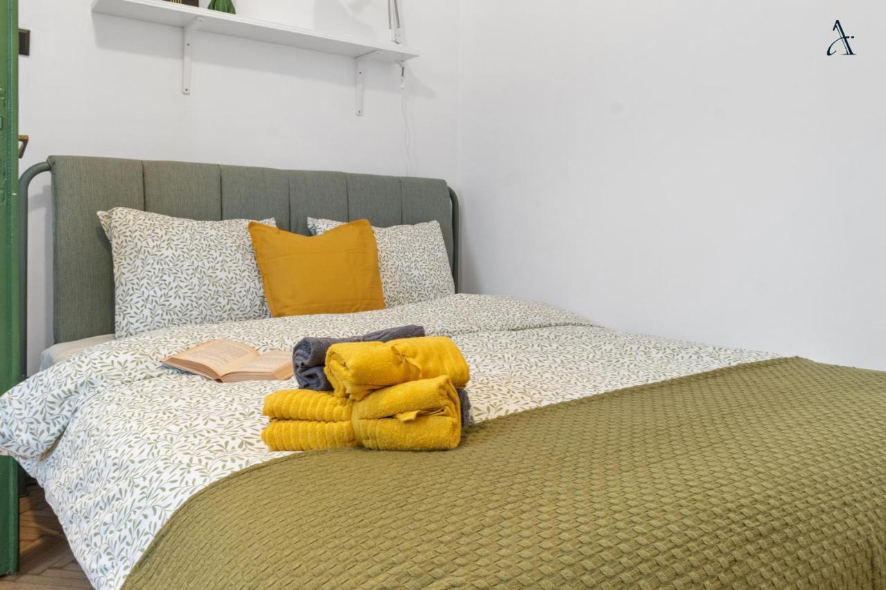 11 Apartamento Bucareste