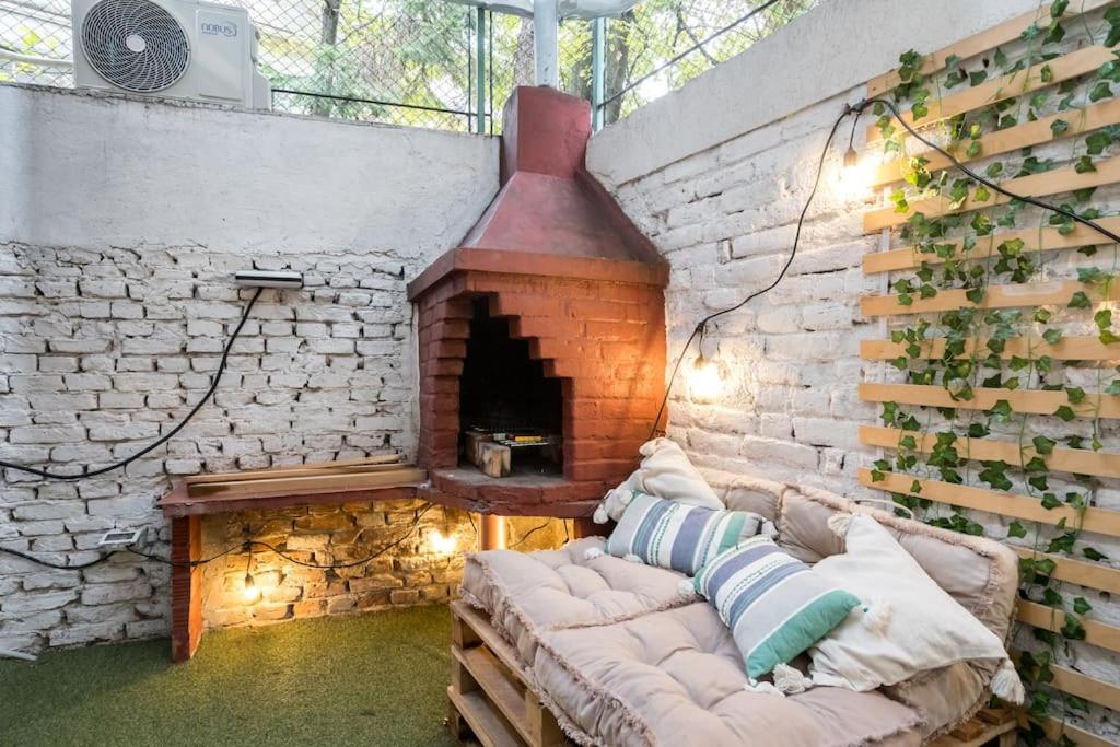Apartamento Downtown Urban Spot Jacuzzi&cinema Universitate Bucareste