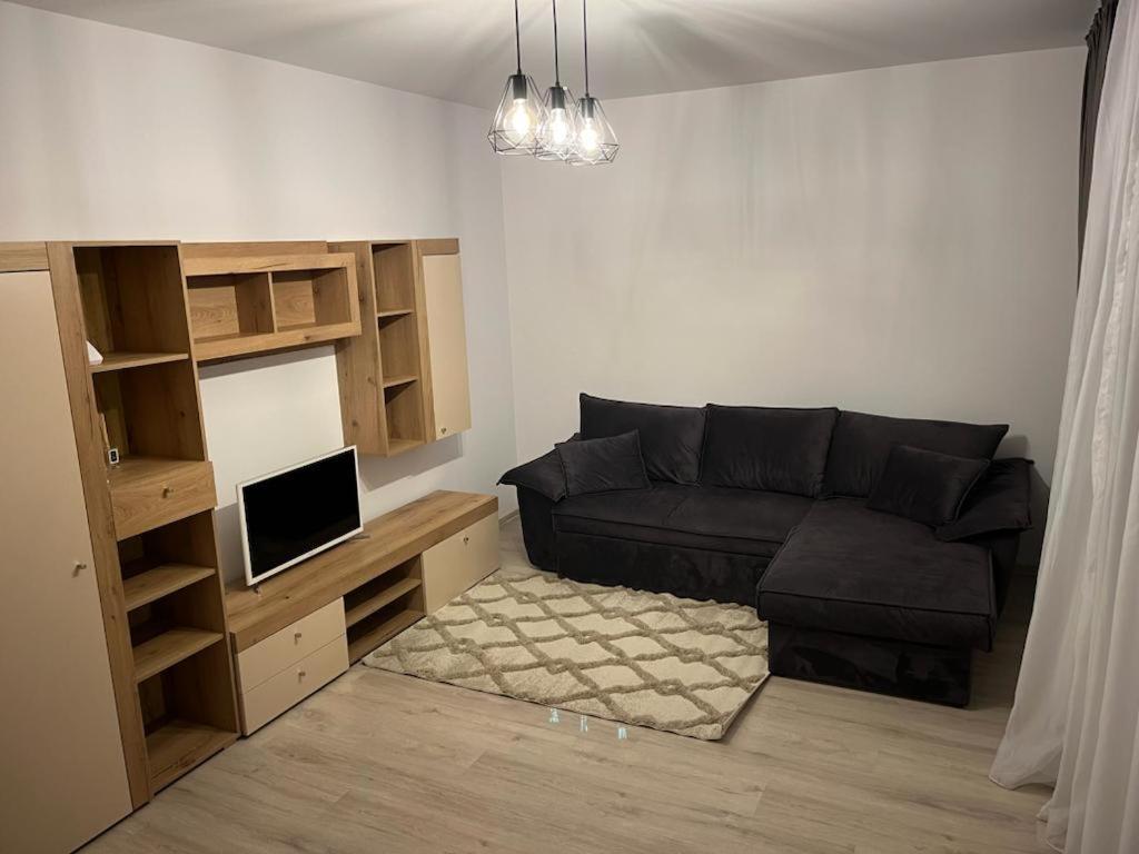 Dream 1 * Bucureşti
