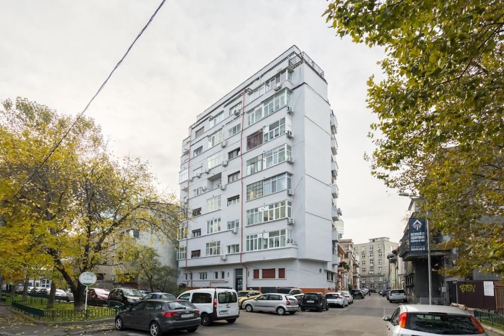 Apartment Downtown Cozy Old Town Bucharest