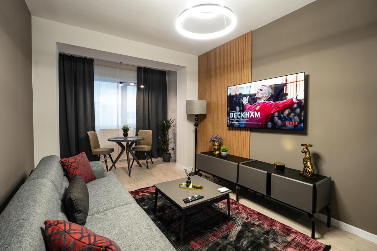 Blvd Ivory Pipera Ap.70a * Bucharest