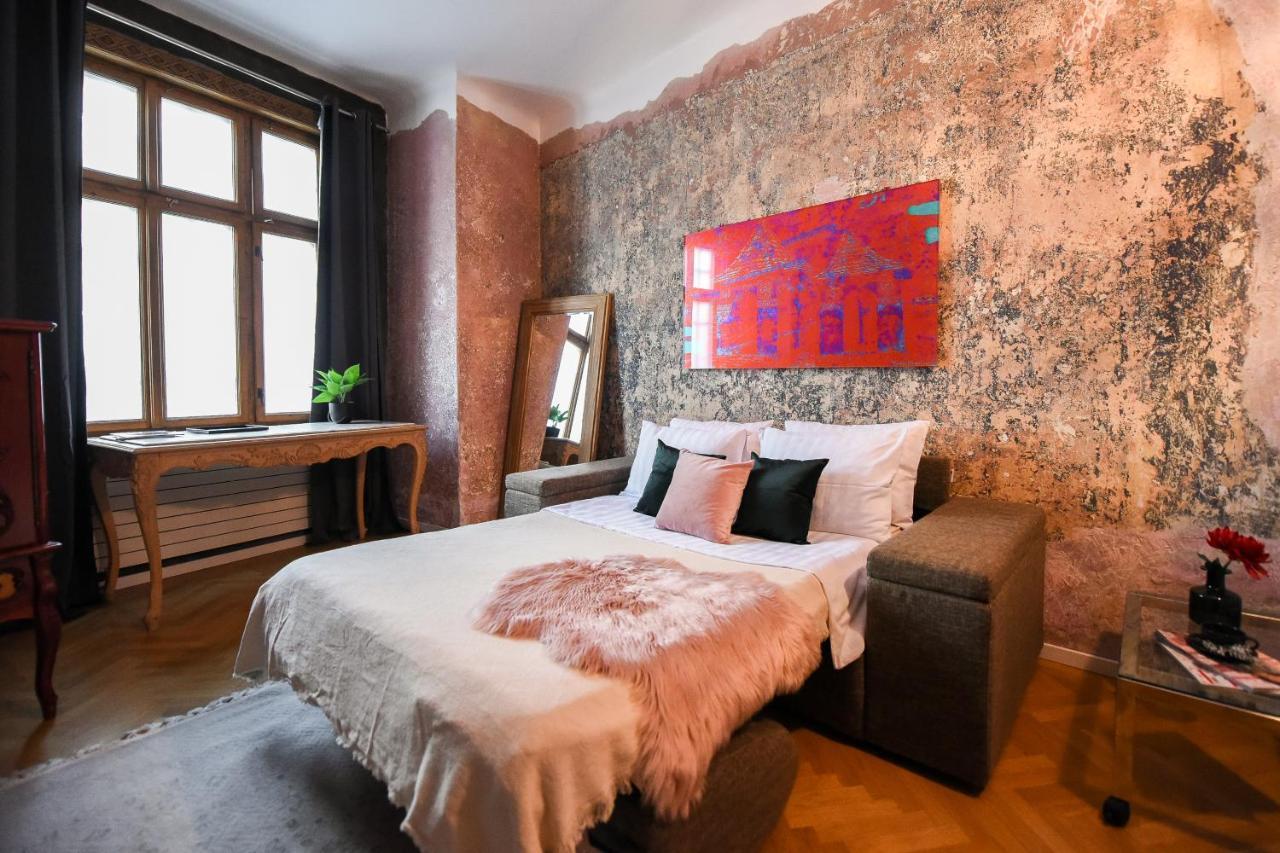 Brancovenian Elegance & Modern Comfort - Stunning 3br Near Cismigiu *