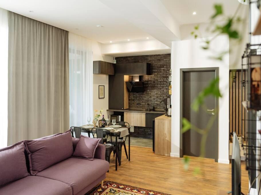 6 - New Building & Parking Apartment Bucharest