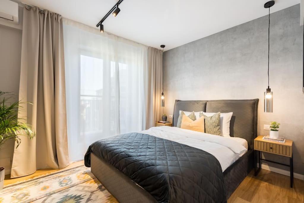 Stunning Views Luxury Bucharest